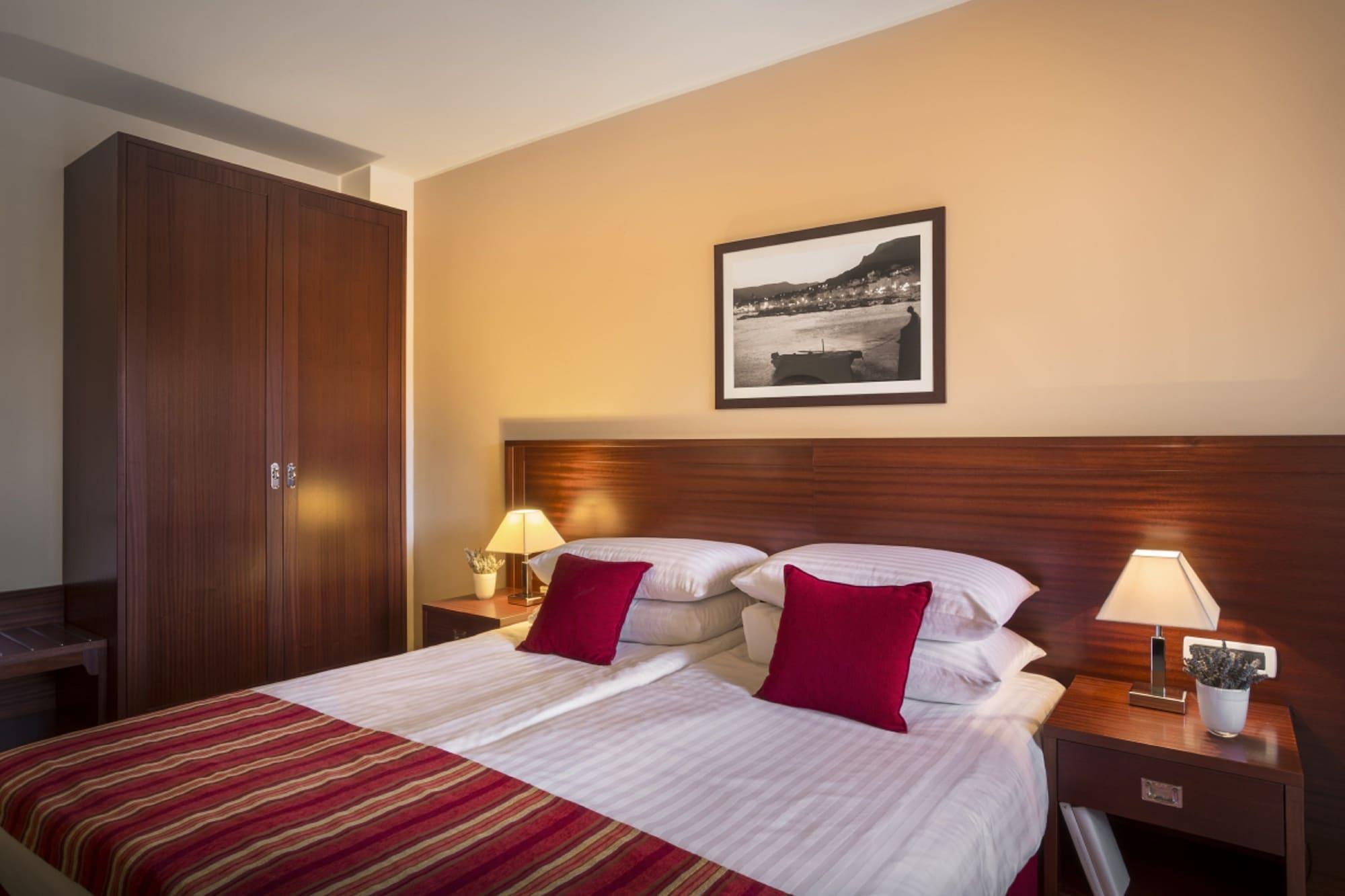 באסקה Valamar Atrium Residence מראה חיצוני תמונה