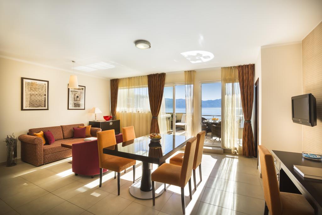 באסקה Valamar Atrium Residence מראה חיצוני תמונה